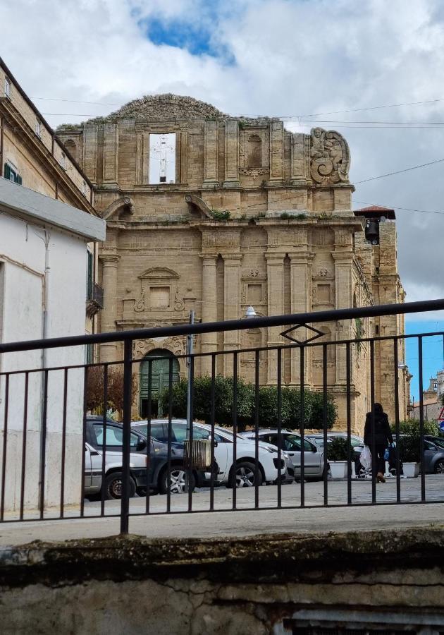 شقة La Vecchia Sartoria Mazzarino المظهر الخارجي الصورة